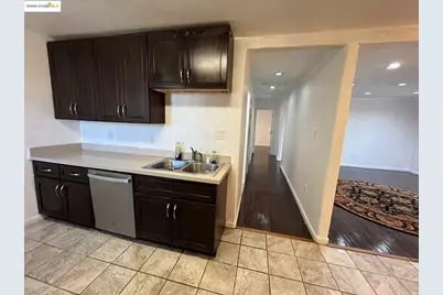 262 Fitzpatrick Rd, Oakland, CA 94603 - Photo 57