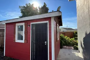 262 Fitzpatrick Rd, Oakland, CA 94603 - Photo 19