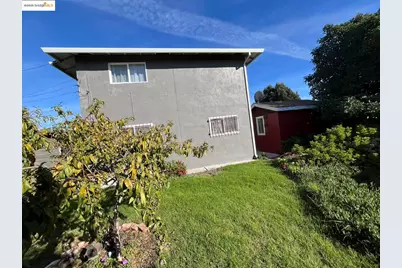 262 Fitzpatrick Rd, Oakland, CA 94603 - Photo 21