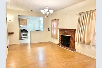 9719 Holly St, Oakland, CA 94603 - Photo 5