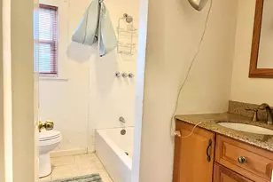 9719 Holly St, Oakland, CA 94603 - Photo 7