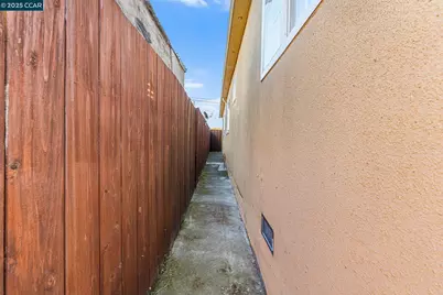 1939 20th St, San Pablo, CA 94806 - Photo 41