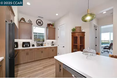 17324 Bushwick Ln, Lathrop, CA 95330 - Photo 13