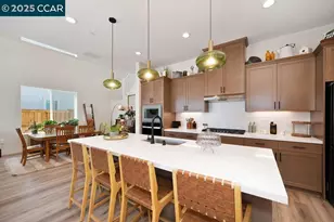 17324 Bushwick Ln, Lathrop, CA 95330 - Photo 11