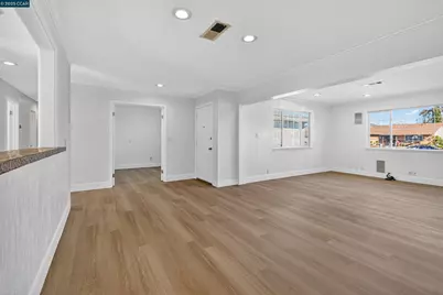 705 Danrose Dr, American Canyon, CA 94503 - Photo 5