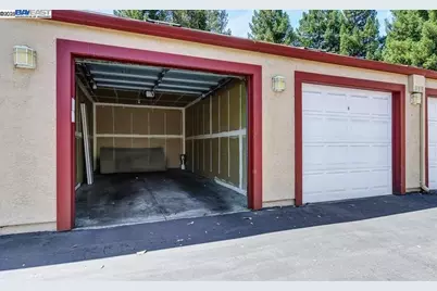 1310 Walden Rd #11, Walnut Creek, CA 94597 - Photo 3