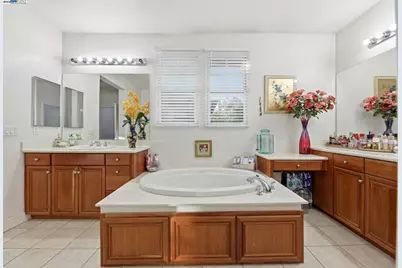 1136 Taraya Ter, Hercules, CA 94547 - Photo 43