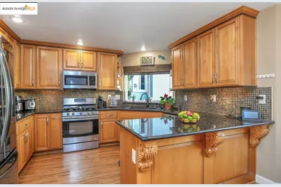 4930 Discovery Pt, Discovery Bay, CA 94505 - Photo 9