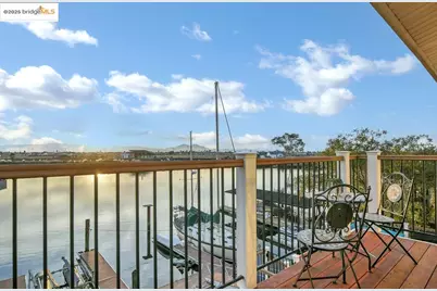 4930 Discovery Pt, Discovery Bay, CA 94505 - Photo 15