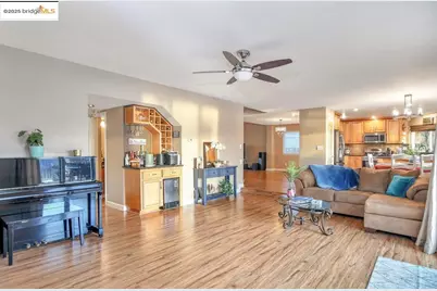 4930 Discovery Pt, Discovery Bay, CA 94505 - Photo 13