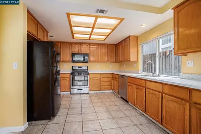 4334 Wallaby Ct, Antioch, CA 94531 - Photo 5