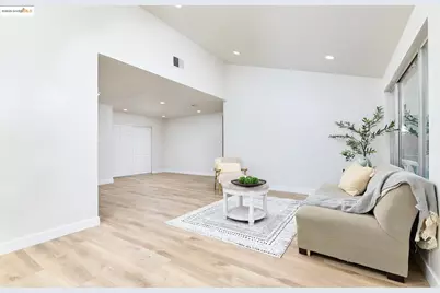 2117 Lopez Dr, Antioch, CA 94509 - Photo 19