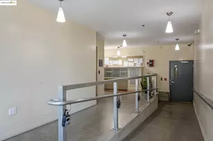 485 Macarthur Blvd, Oakland, CA 94609 - Photo 27