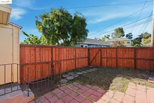 109 Cypress St, Alameda, CA 94501 - Photo 17