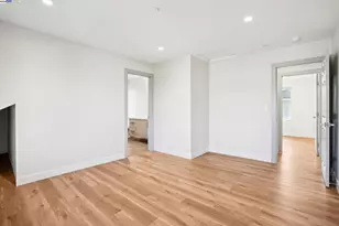 882 61st St, Oakland, CA 94608 - Photo 39