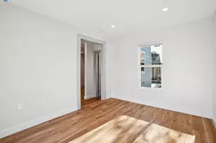 882 61st St, Oakland, CA 94608 - Photo 11