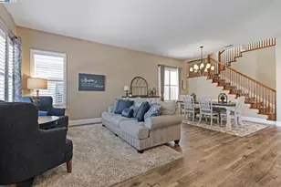 6454 Green Castle Cir, Discovery Bay, CA 94505 - Photo 3