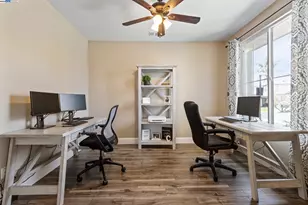 6454 Green Castle Cir, Discovery Bay, CA 94505 - Photo 11