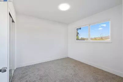 4023 Roland Dr, Concord, CA 94521 - Photo 37