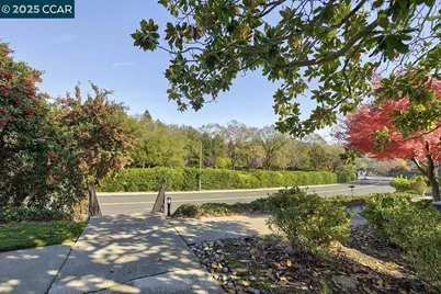 1315 Golden Rain Rd #2, Walnut Creek, CA 94595 - Photo 41