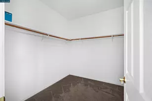 5700 Oakmont Dr, Richmond, CA 94806 - Photo 33