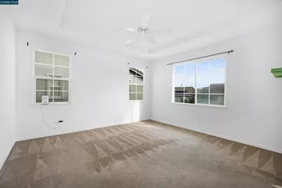 5700 Oakmont Dr, Richmond, CA 94806 - Photo 29