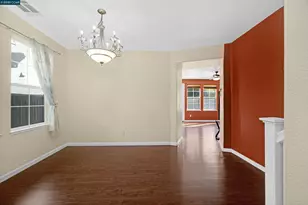 5700 Oakmont Dr, Richmond, CA 94806 - Photo 9