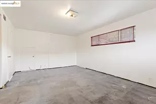 4704 Scotia Ave, Oakland, CA 94605 - Photo 21