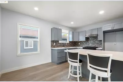 9028 A St, Oakland, CA 94603 - Photo 13
