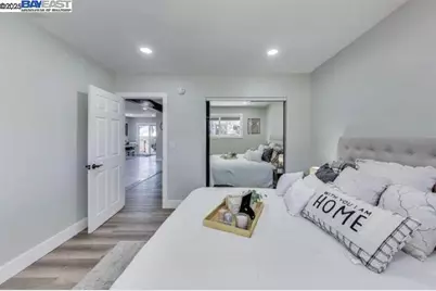 2131 Pomona Ave, Martinez, CA 94553 - Photo 23