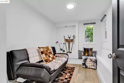 6141 Merriewood Dr, Oakland, CA 94611 - Photo 39