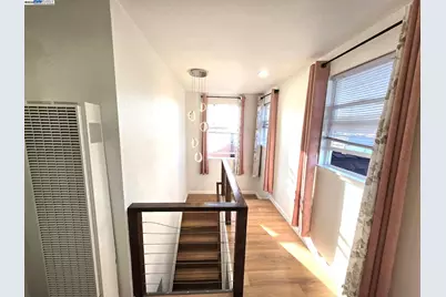 10468 West Court, Oakland, CA 94603 - Photo 35