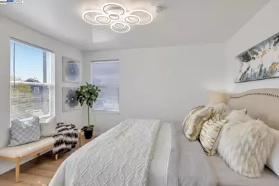 10468 West Court, Oakland, CA 94603 - Photo 37