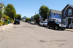 10468 West Ct, Oakland, CA 94603 - Photo 19