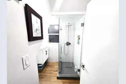 10468 West Court, Oakland, CA 94603 - Photo 31