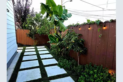 10468 West Court, Oakland, CA 94603 - Photo 9