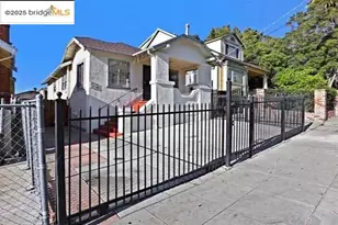1993 38th Ave, Oakland, CA 94601 - Photo 3