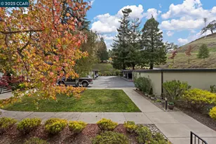 1501 Skycrest Dr, Walnut Creek, CA 94595 - Photo 23