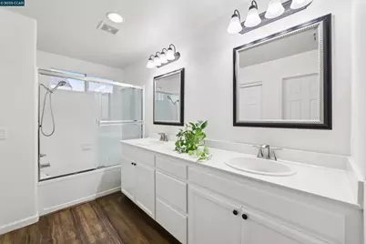 2919 Kennsington Ln, Tracy, CA 95377 - Photo 23