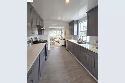 14851 Boulevard Ct, Castro Valley, CA 94578 - Photo 5