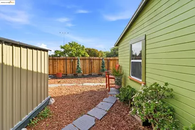 3632 Hageman Avenue, Oakland, CA 94619 - Photo 35