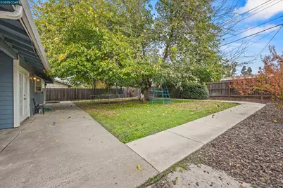 6824 Lumry St, North Highlands, CA 95660 - Photo 21