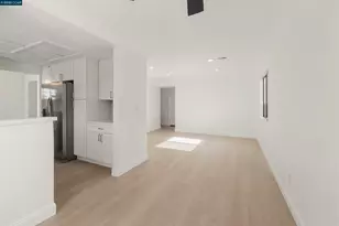 2214 Forsythia Way, Martinez, CA 94553 - Photo 17