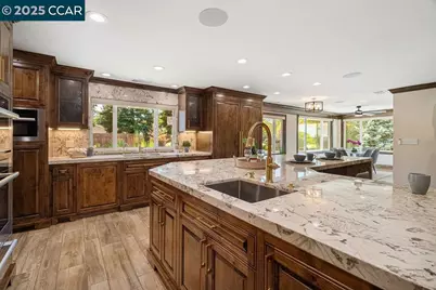 221 El Sobrante Dr, Danville, CA 94526 - Photo 15