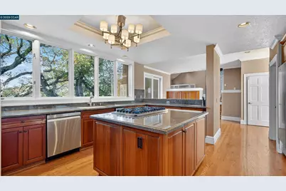 311 Santa Rosa Dr, Los Gatos, CA 95032 - Photo 15