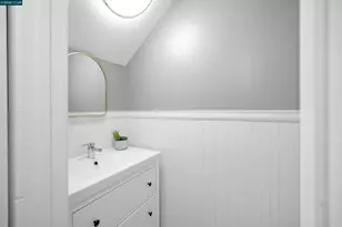 303 Atlas Dr, Hercules, CA 94547 - Photo 23