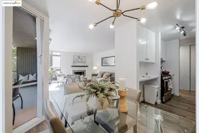 2700 Le Conte Ave #301, Berkeley, CA 94709 - Photo 7