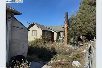 2319 92nd Ave, Oakland, CA 94603 - Photo 5