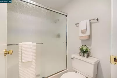 282 Coldsprings Ct, Martinez, CA 94553 - Photo 19