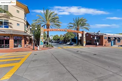 88 6th St #215, Pittsburg, CA 94565 - Photo 1